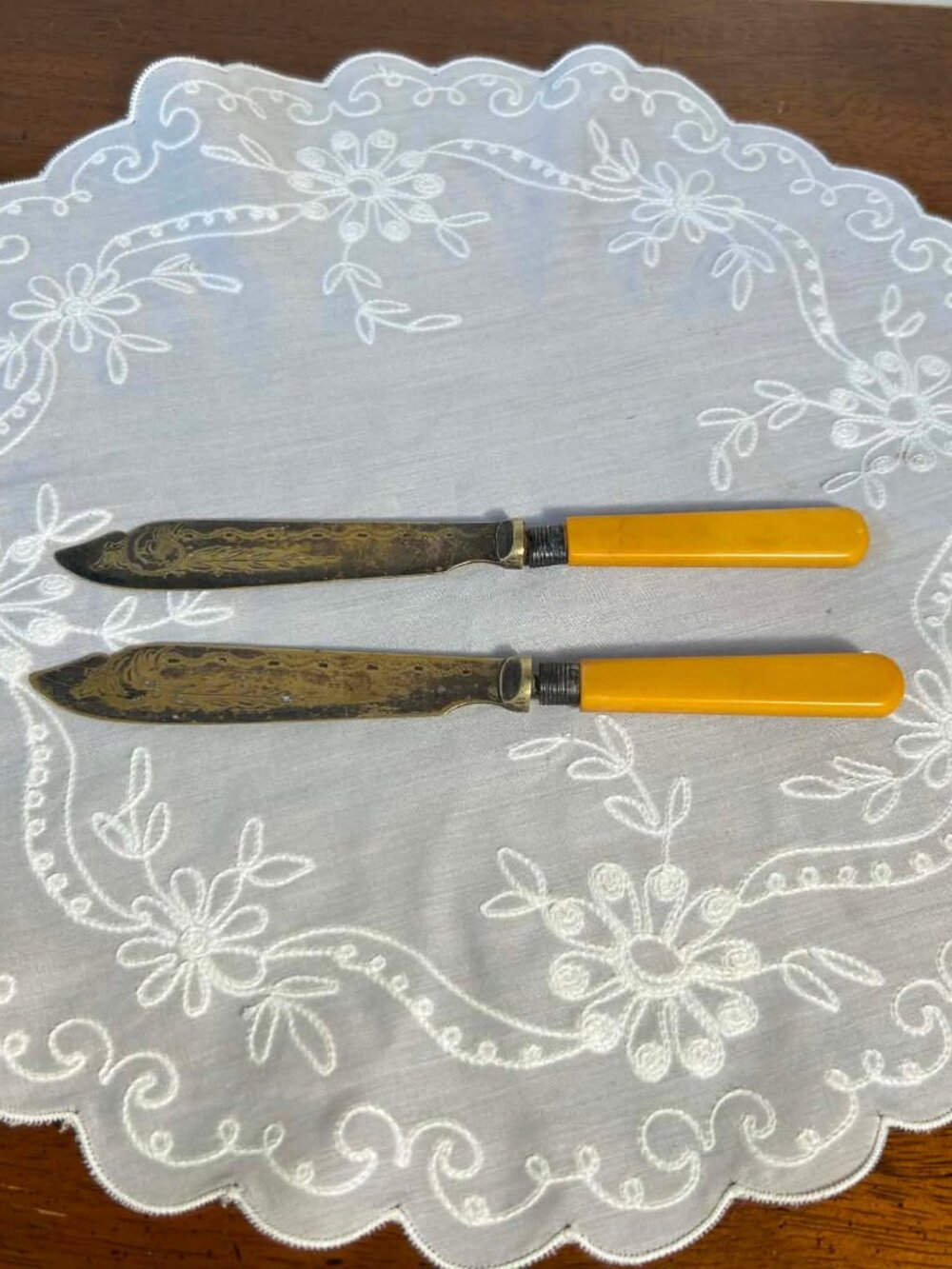 Pair of Antique Victorian Silver-Plated Engraved Fish Knives